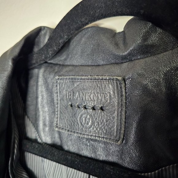 Blank NYC Revolve Size Large Black Faux Leather Moto Biker Jacket Zipper Pockets - Picture 7 of 12